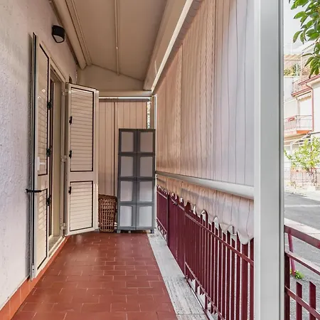 Apartment Naxos Bay Flat With Terrace 50 Meters From The Sea *