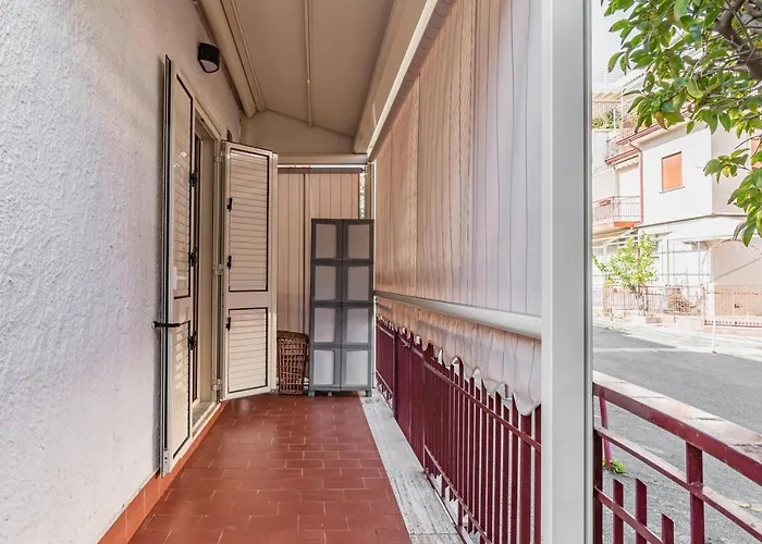 Lejlighed Guesthost - Naxos Bay Flat With Terrace 50 Meters From The Sea *